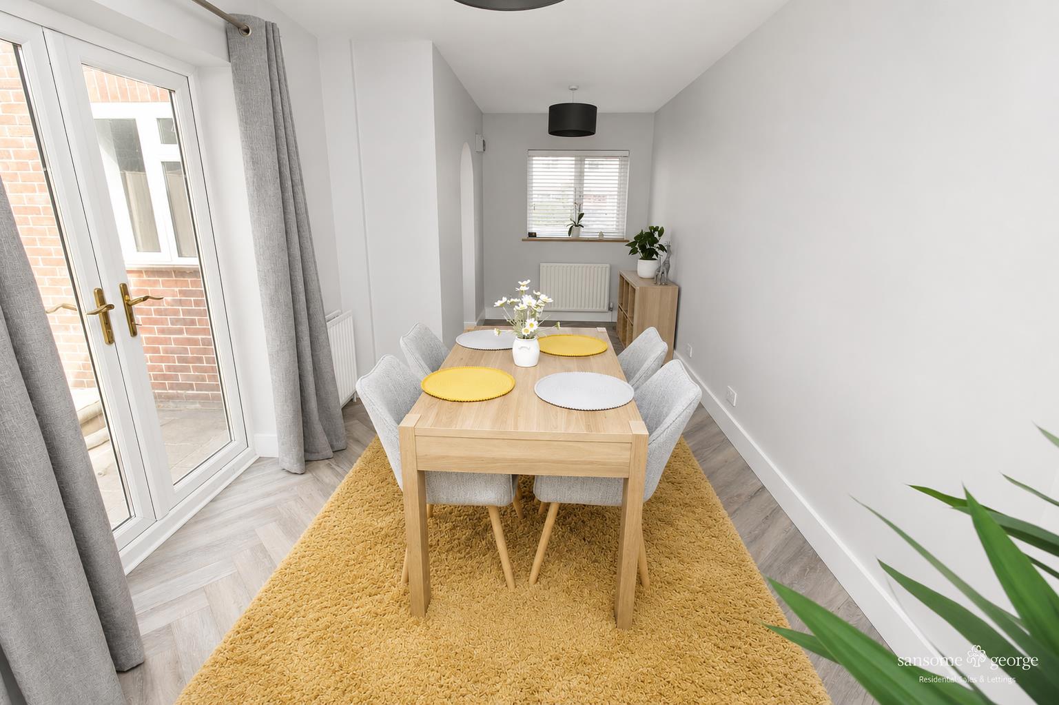 Beverley Road, Tilehurst, Reading